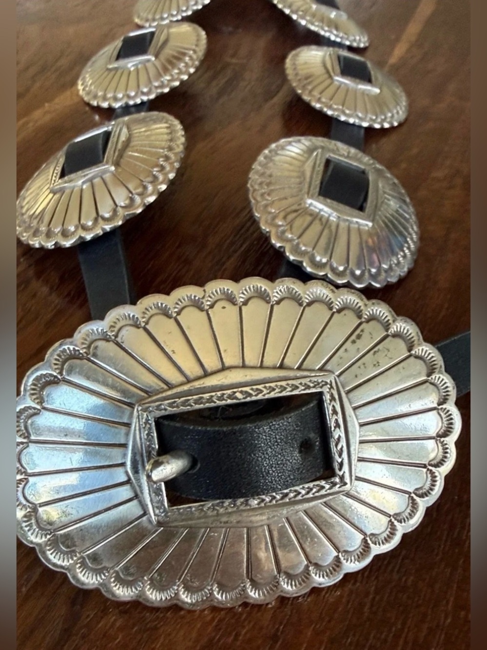 Tony Lama women’s Silver Concho Leather Belt with Black Accents